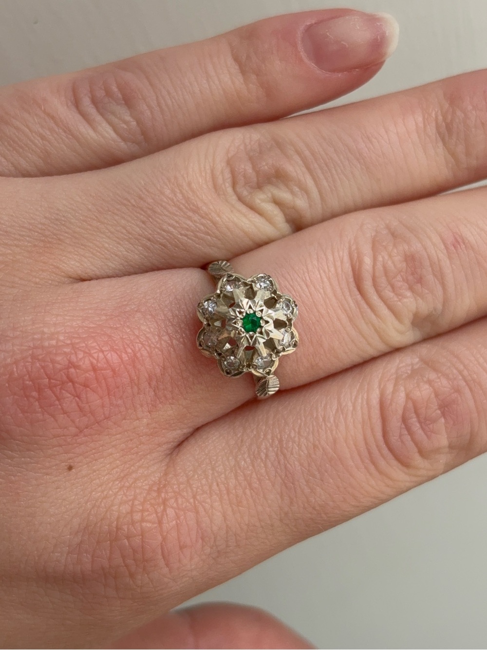 Vintage Art Deco Sterling Silver Rare Glass Floral Cocktail Ring - Picture 3 of 8